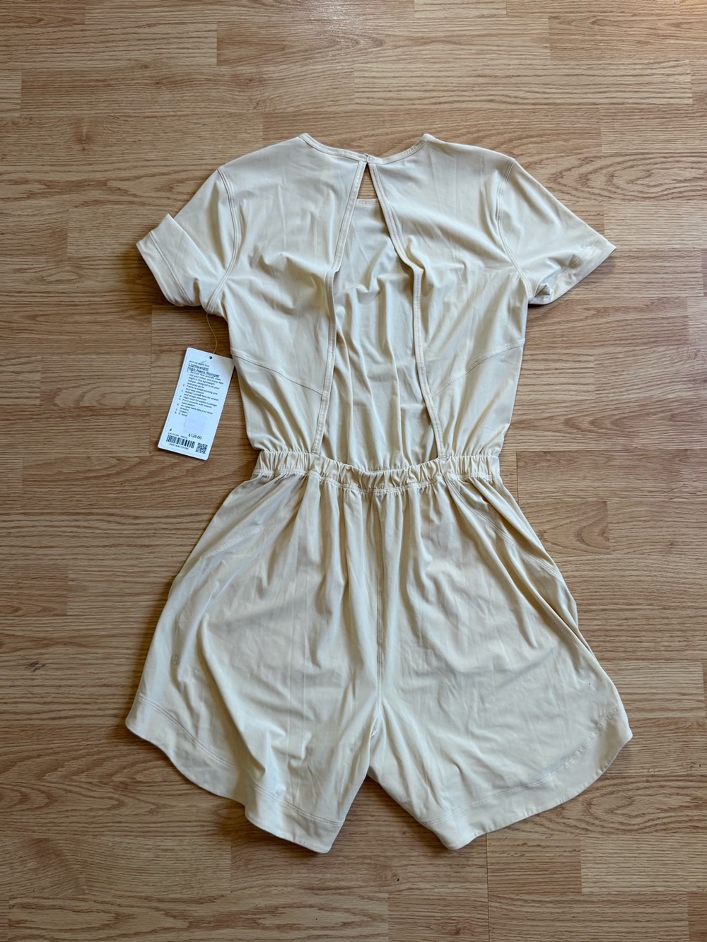 lululemon Lightweight High-Neck Romper in Prosecco - Picture 6 of 11